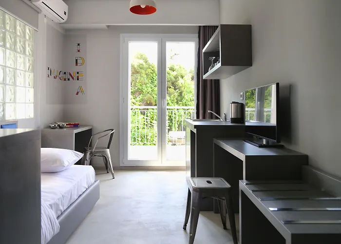 Design Architectonika 4*