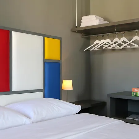 Ξενοδοχείο με διαμερίσματα Design Architectonika 4*